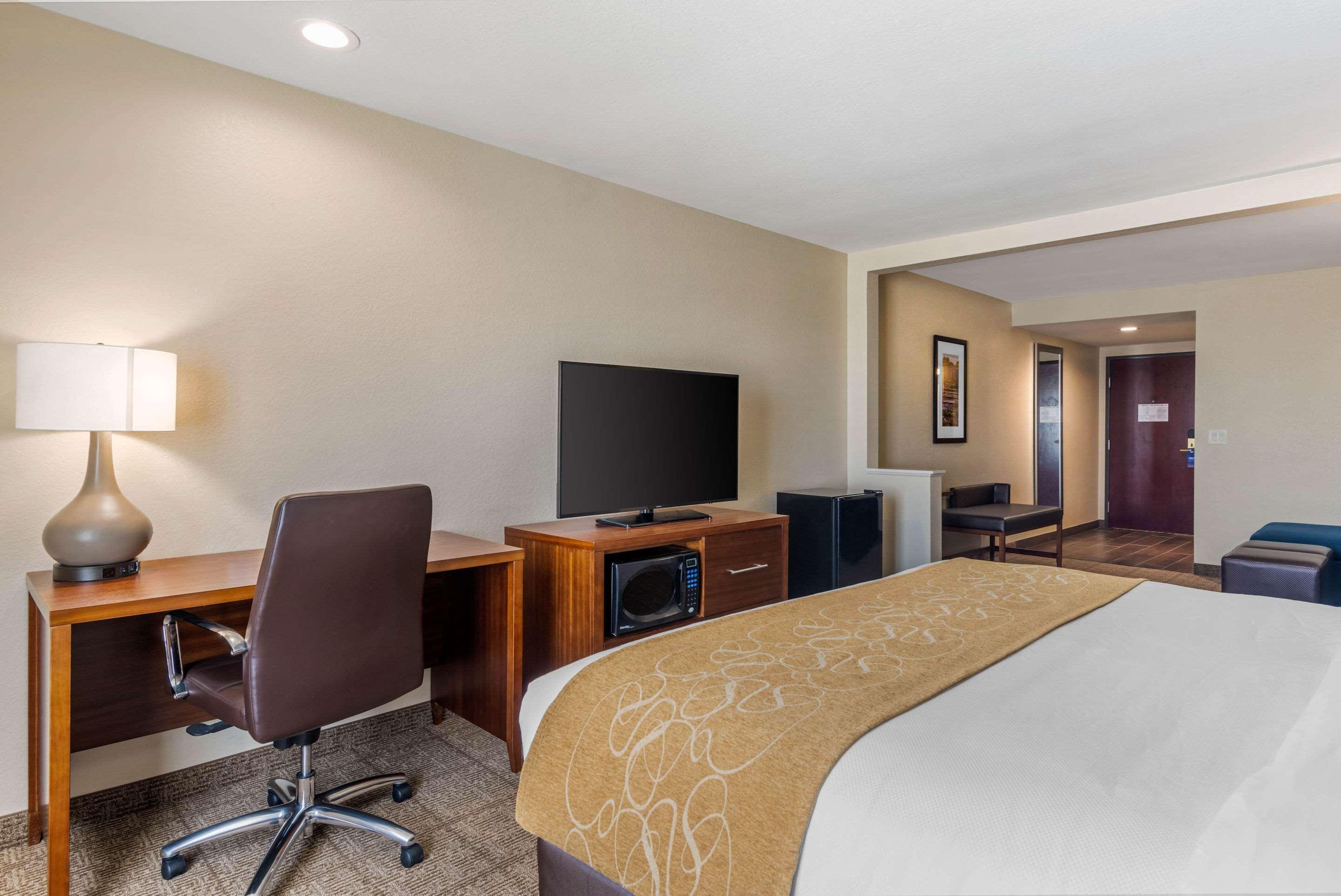 ביג ספרינג Comfort Inn & Suites מראה חיצוני תמונה